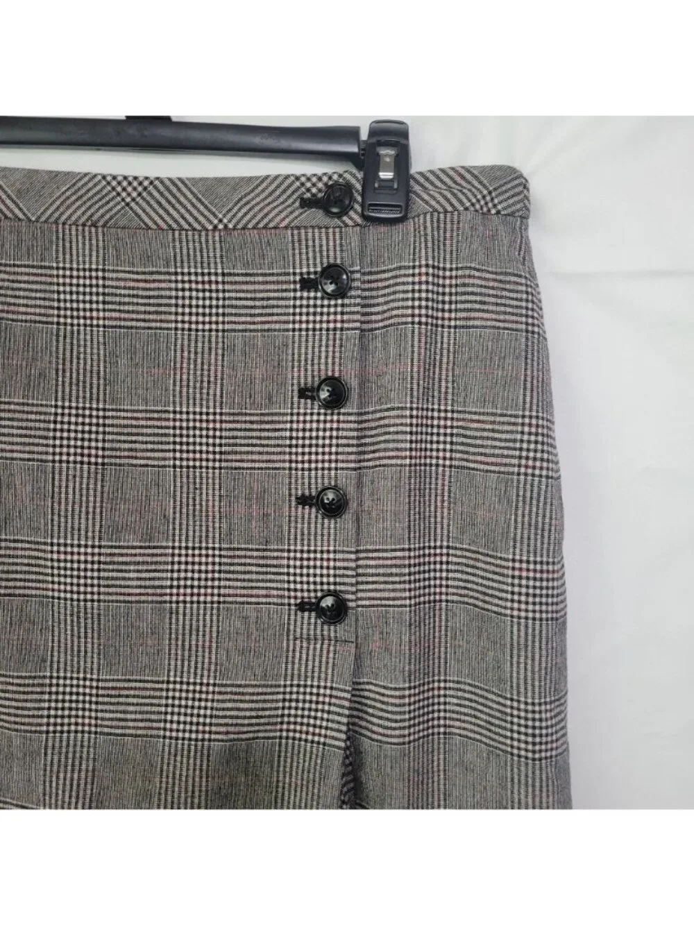 Banana Republic Plaid A-Line Skirt Sz 14 Side Button Wool Blend Black White Red - Picture 6 of 10